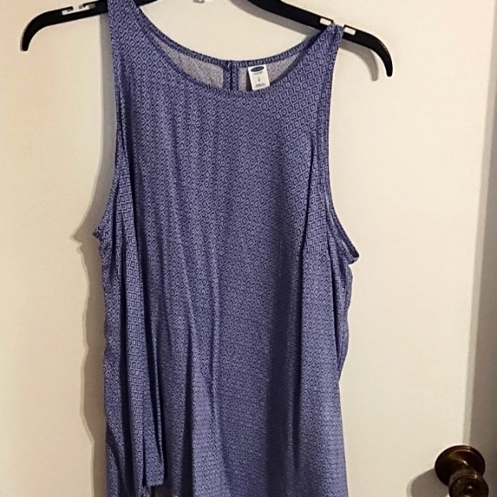 Old Navy large summer top